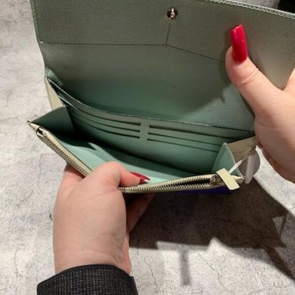 🔷️Louis Vuitton Wallet Electric Epi Flore Tricolor Amande Authentic - Picture 3 of 13